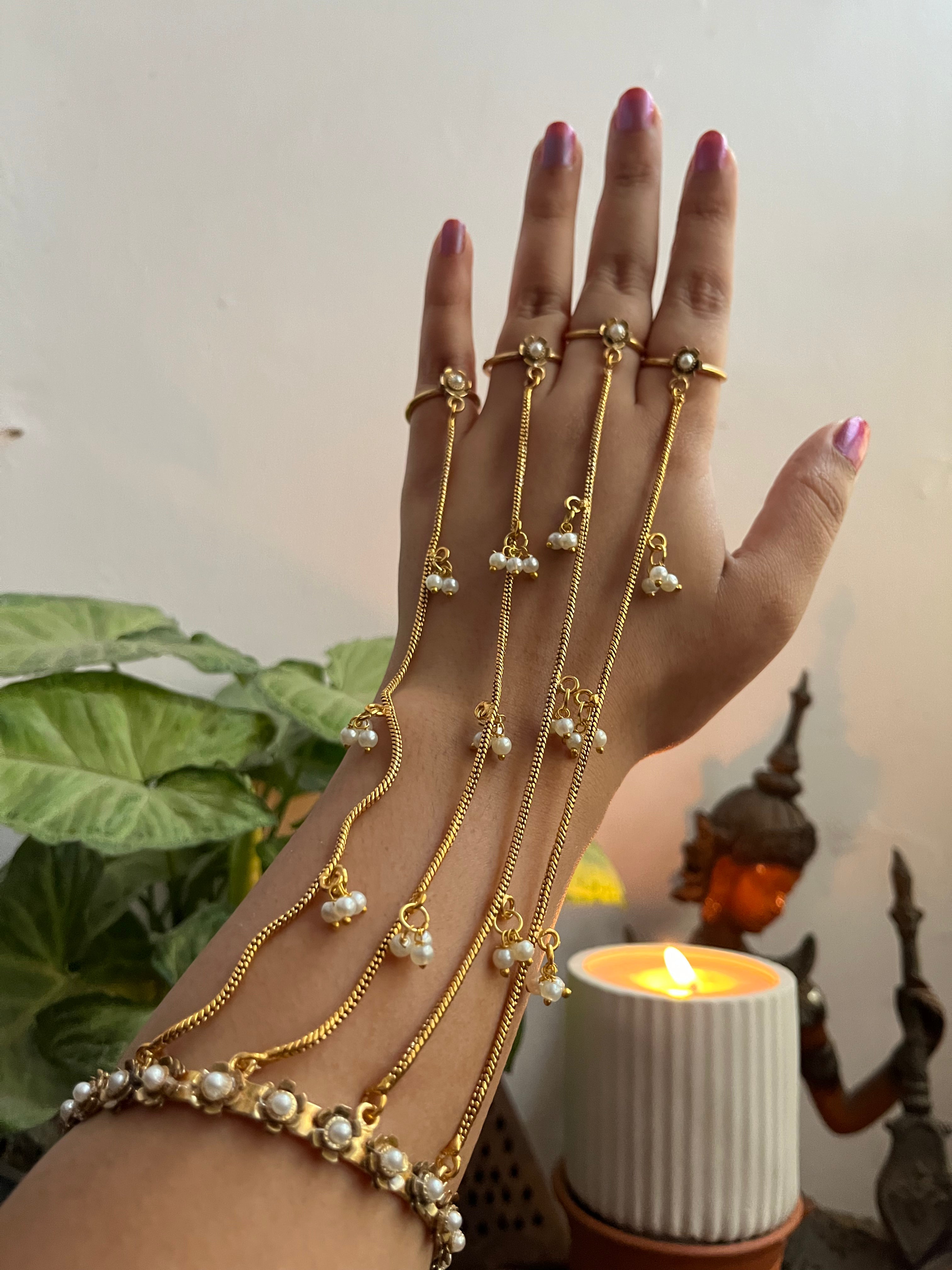 Brass Moti hathphool